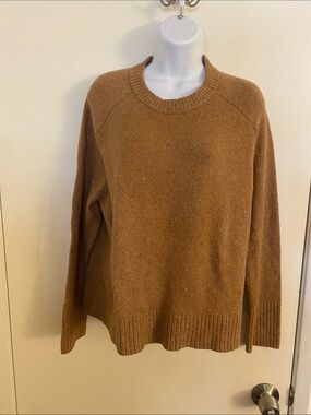 Treasure & Bond Crewneck Sweater in Camel Brown